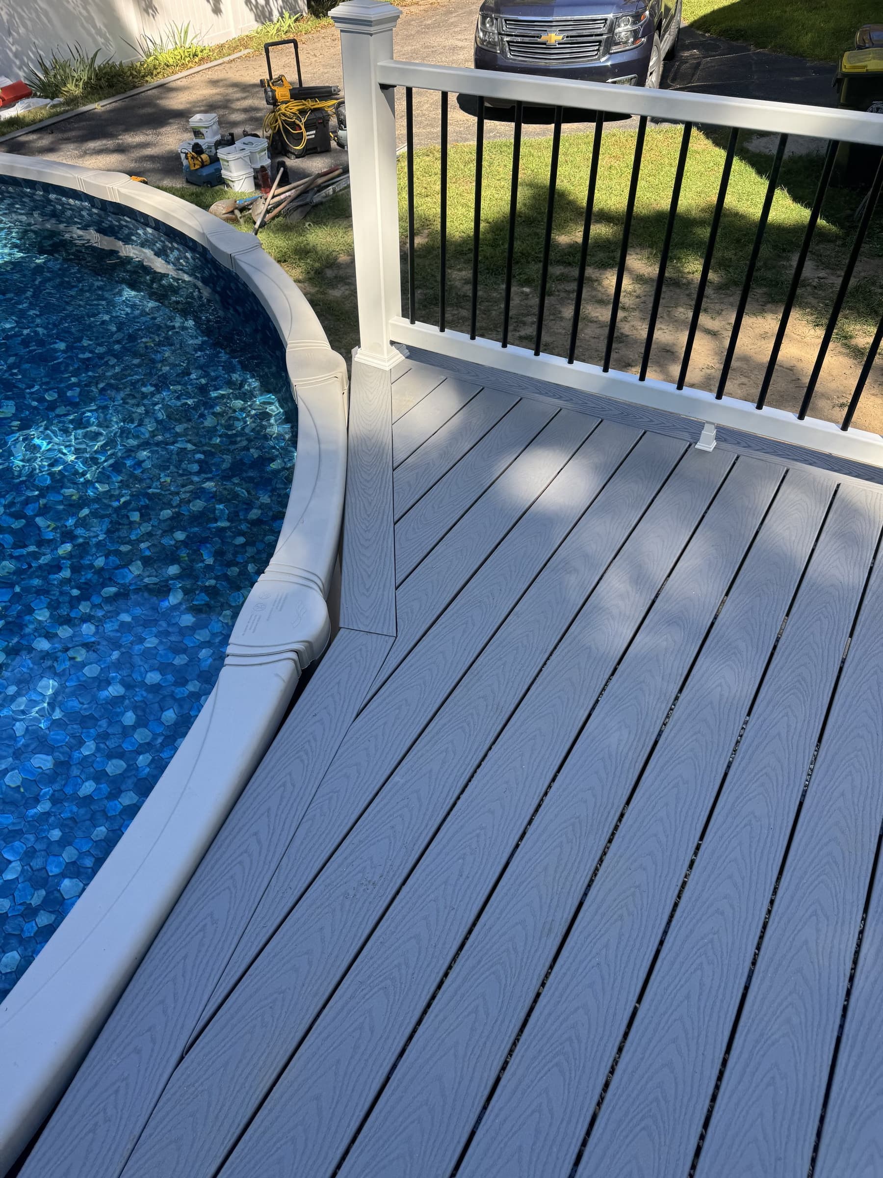 Worcester Poolside Deck — photograph 9